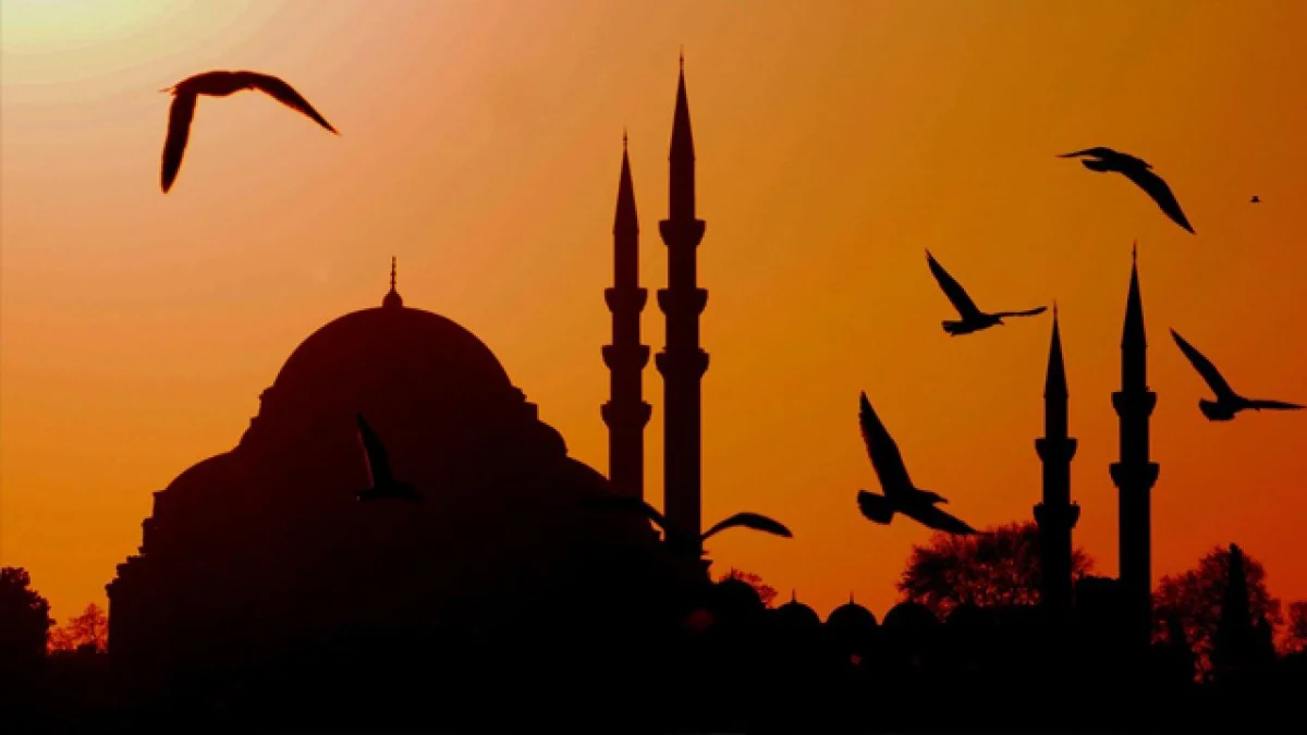 En Çok Kullanılan 50 Üç Aylar Mesajları